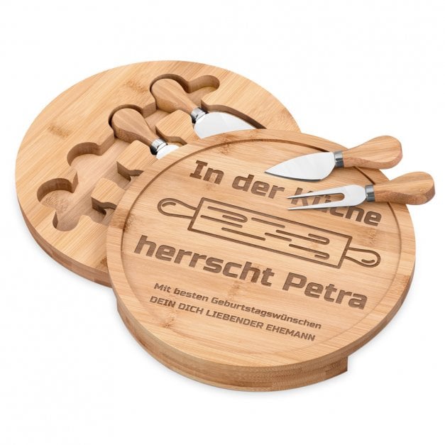 Rundes Käsebrett aus Holz mit Gravur für sie zum Geburtstag, Jubiläum