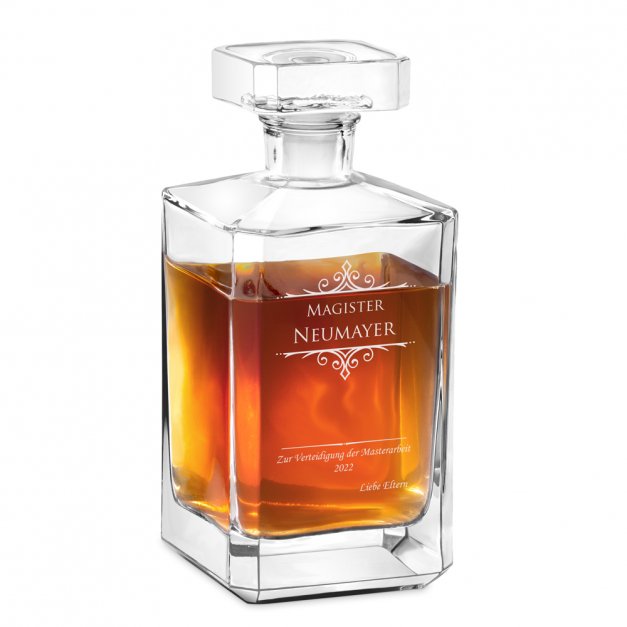 Bourbon Whisky Karaffe mit Gravur für einen Studenten zum Bachelor Master