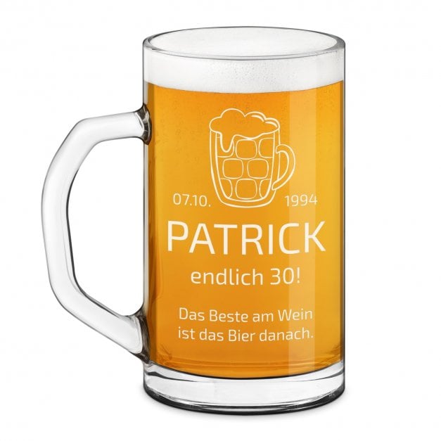 Bierseidel aus Glas mit Gravur für einen Biergenießer zum 30. Geburtstag