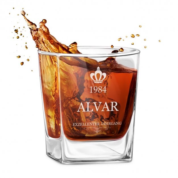 Whisky Glas mit Gravur für einen Scotchfan zum Geburtstag