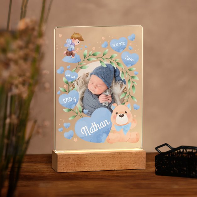 Beleuchteter LED-Rahmen mit eigenen Fotos und Holzständer Größe L für einen Jungen zur Geburt