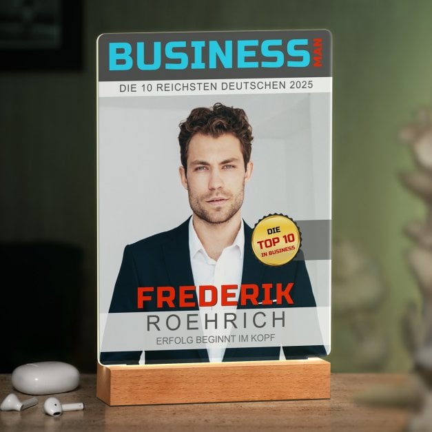 Beleuchteter LED-Rahmen mit eigenen Fotos und Holzständer Größe XL für ihn zur Beförderung