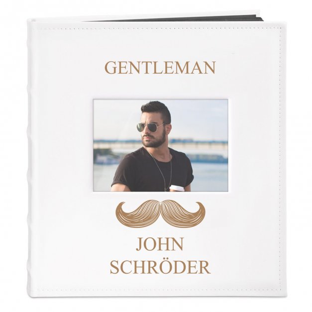 Fotoalbum mit Sichtfenster und Aufdruck für einen Gentleman