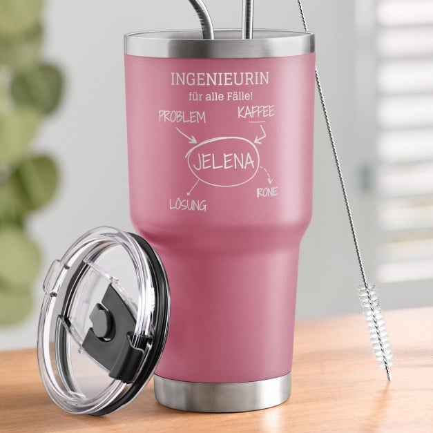 Pink Thermobecher mit transparentem Deckel und Gravur für eine Ingenieurin zum Ehrentag zur Beförderung
