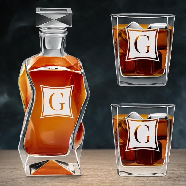 Moderne Whisky Karaffe mit 2 Gläsern und Gravur für sie, ihn und ein Paar