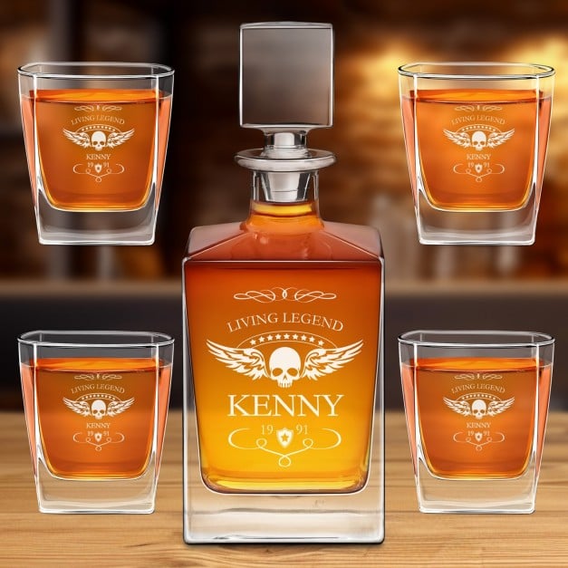 Cube Whisky Karaffe mit 4 Gläsern und Gravur für einen Motorradfan zum Geburtstag