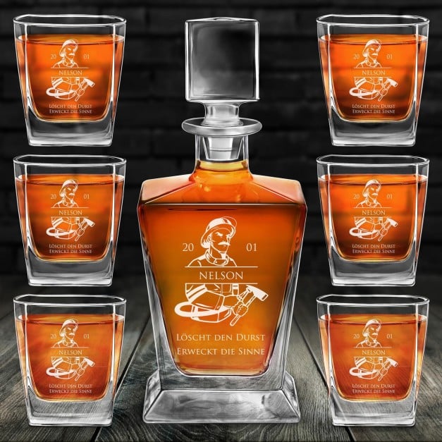 Pyramid Whisky Karaffe mit 6 Gläsern und Gravur für einen Feuerwehrmann zum Geburtstag
