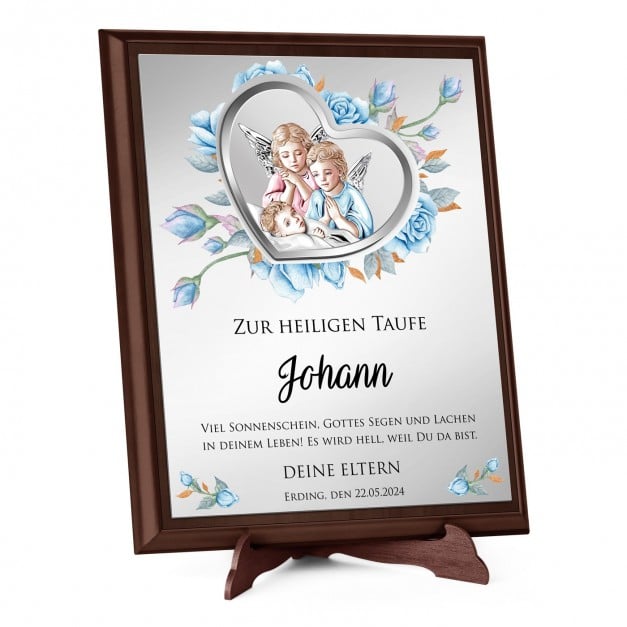 Personalisierte Holztafel mit Aufdruck für einen Jungen zur Heiligen Taufe