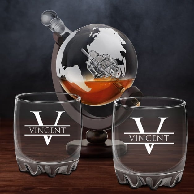 Whisky Karaffe in Globusform mit Schiff mit 2 Gläsern für einen Gentleman zum Geburtstag