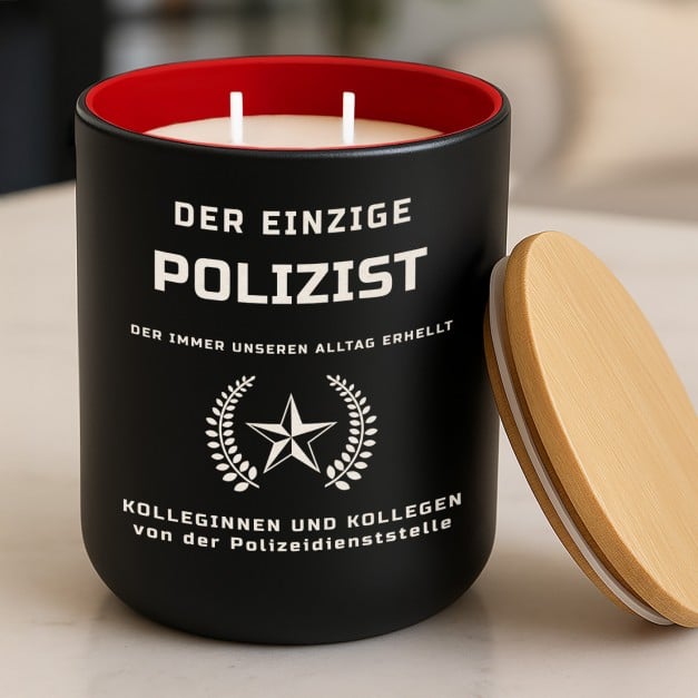 Die Soja-Duftkerze mit Gravur für einen Polizisten