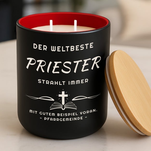 Die Soja-Duftkerze mit Gravur für einen Priester