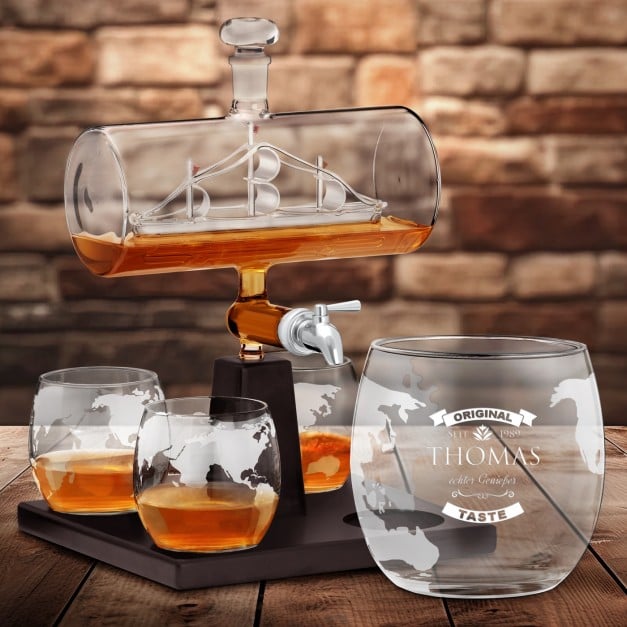 Whisky Karaffe in Schiffsform mit 4 Gläsern für einen Whiskykenner zum Geburtstag