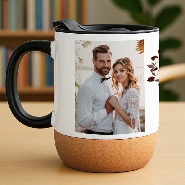 Kaffeebecher mit Foto Weiß/Glänzend mit Korkboden für ein Paar zur Hochzeit zum Hochzeitstag
