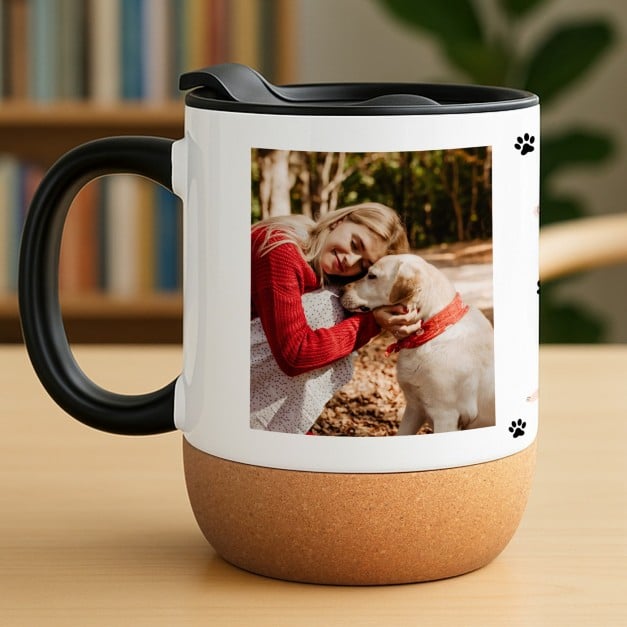 Kaffeebecher mit Foto Weiß/Glänzend mit Korkboden für eine Hundeliebhaberin zum Geburtstag