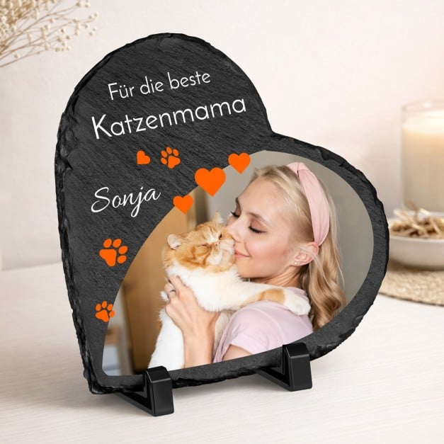 Herzförmige Schieferplatte mit Aufdruck für eine Katzenmama