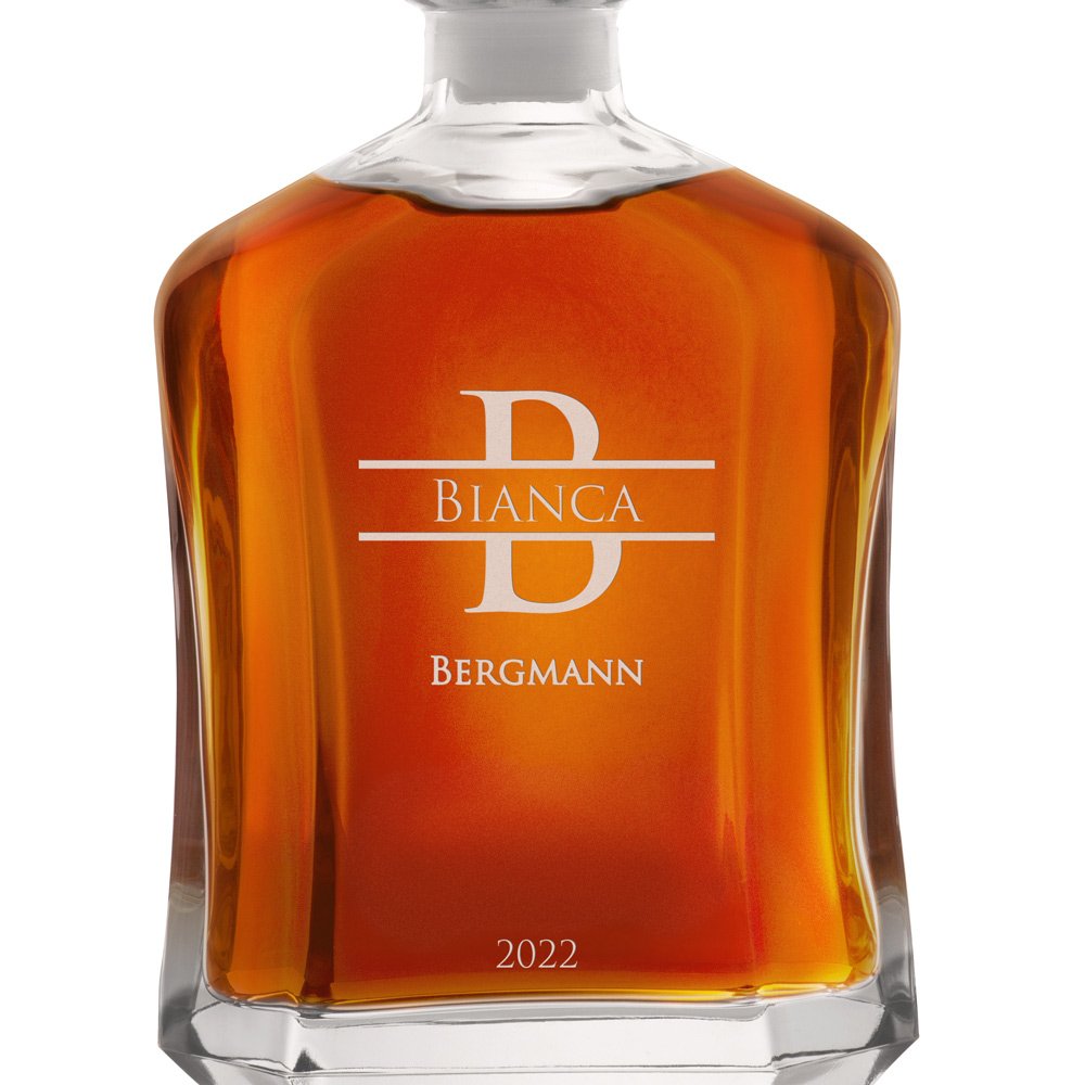 Whisky Karaffe mit Gravur mit Initialen und Namen für ihn