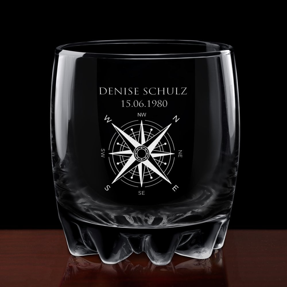 Sylvana 6er Whisky Gläser Set mit Gravur für eine Weltenbummlerin