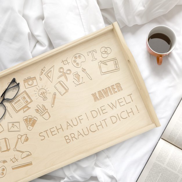 Klappbares Betttablett aus Kiefernholz mit Gravur Natur für ihn zum Ehrentag zum neuen Job
