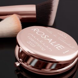 Runder Taschenspiegel mit Gravur Rosegold für sie, eine Frau zum Valentinstag