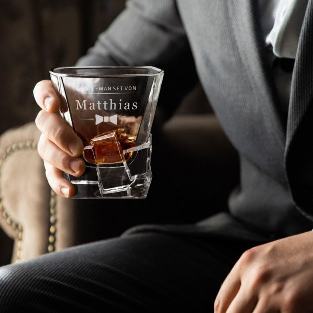 Ice Blink Whisky Glas mit Gravur für einen Gentleman