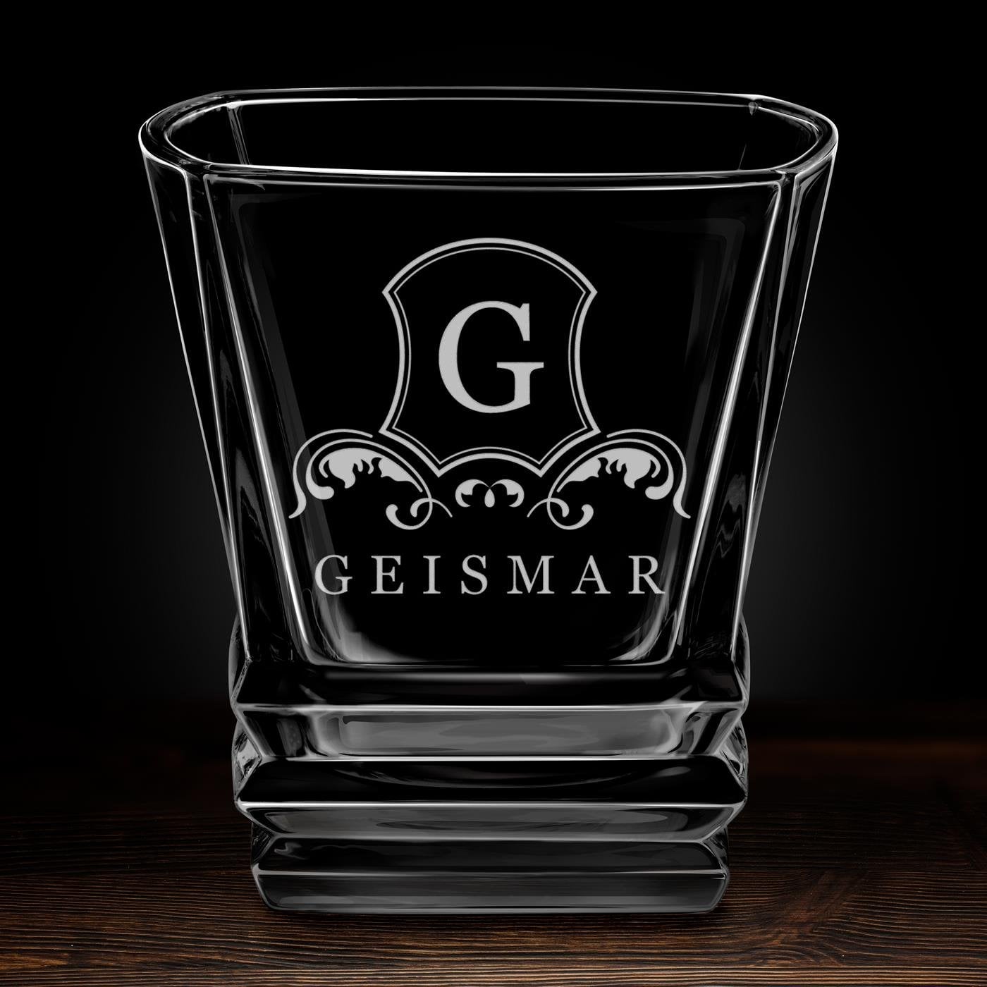 Geometric 6er Whisky Gläser Set mit Gravur für einen Whiskyconnaisseur