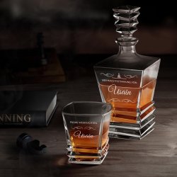 Geometric Whisky Karaffe mit 2 Gläsern und Gravur für ihn zu Weihnachten