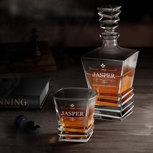 Geometric Whisky Karaffe mit 6 Gläsern und Gravur für ein Geburtstagskind
