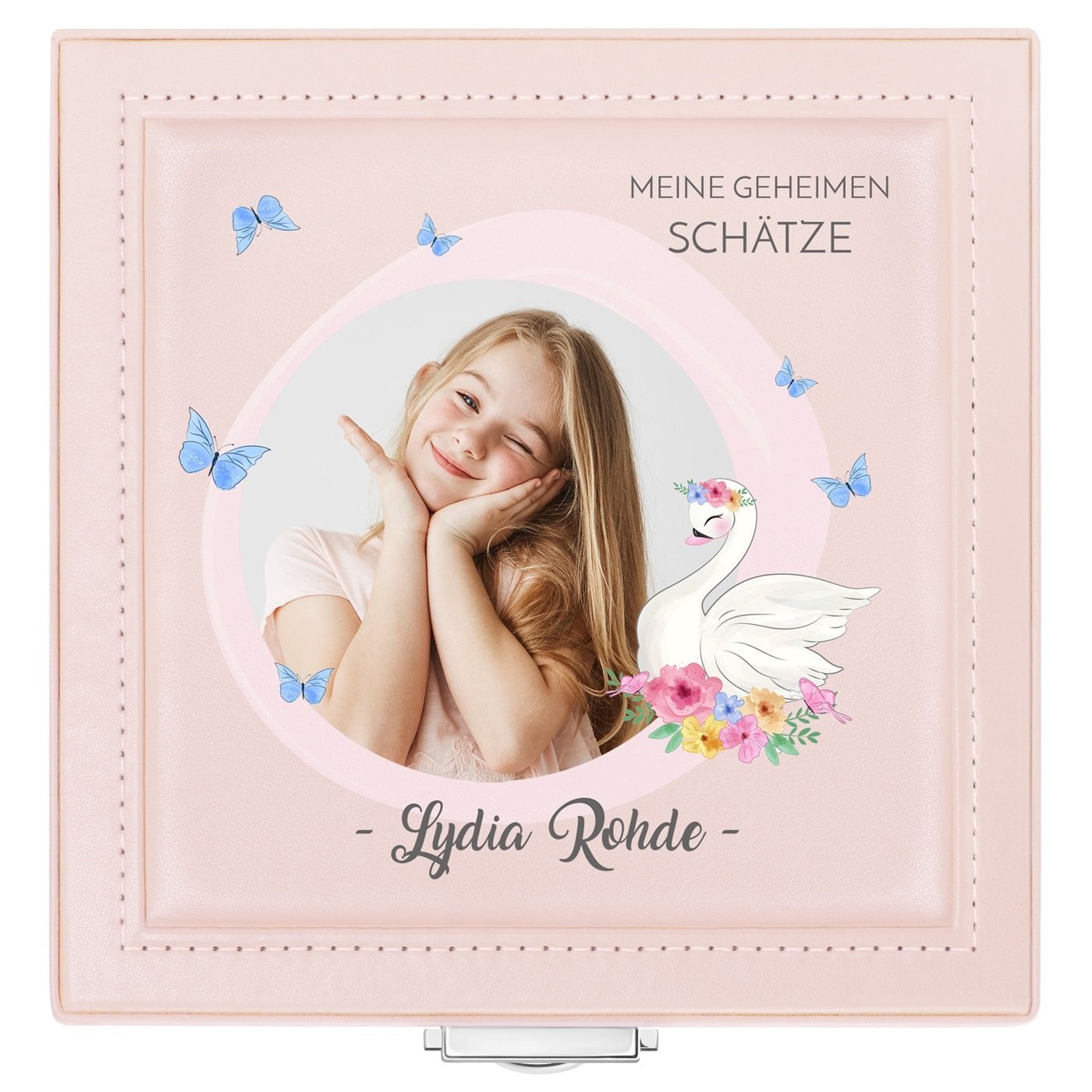 Puderrosa Schmuckkästchen mit Aufdruck und eigenem Cover-Foto für ein Mädchen zum Weltkindertag