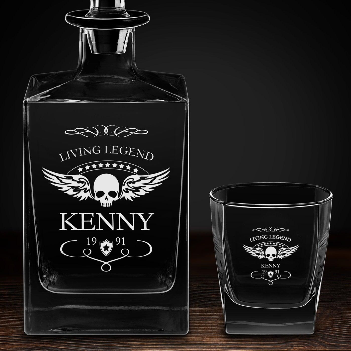Cube Whisky Karaffe mit 6 Gläsern und Gravur für einen Motorradfan zum Geburtstag