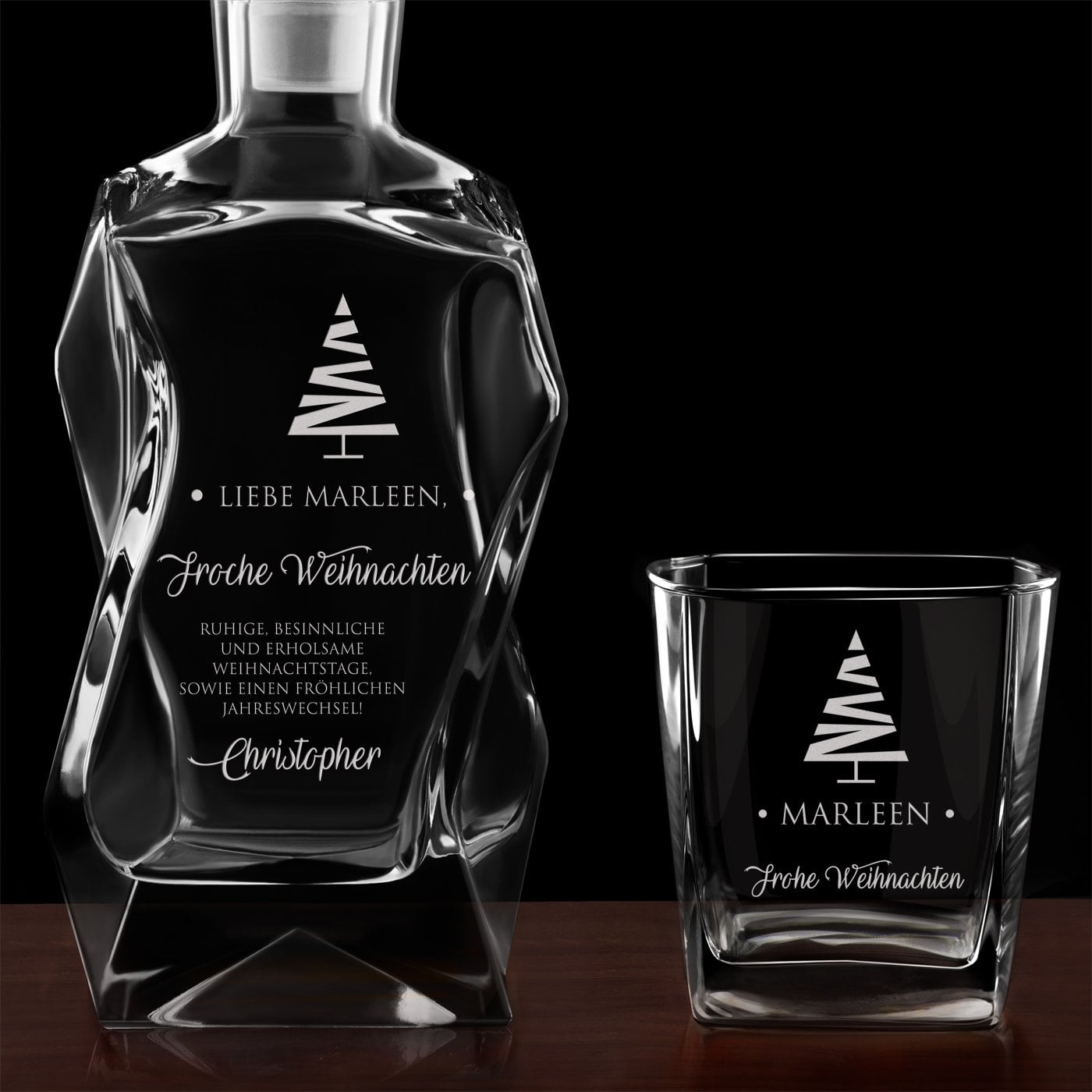 Moderne Whisky Karaffe mit 4 Gläsern und Gravur für Ihre Schwester zu Weihnachten