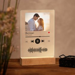 Beleuchteter LED-Rahmen mit eigenen Fotos und Holzständer Größe L für ein Paar zur Hochzeit zum Hochzeitstag Valentinstag