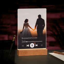 Beleuchteter LED-Rahmen mit eigenen Fotos und Holzständer Größe L für ein Paar zum Jahrestag zur Hochzeit