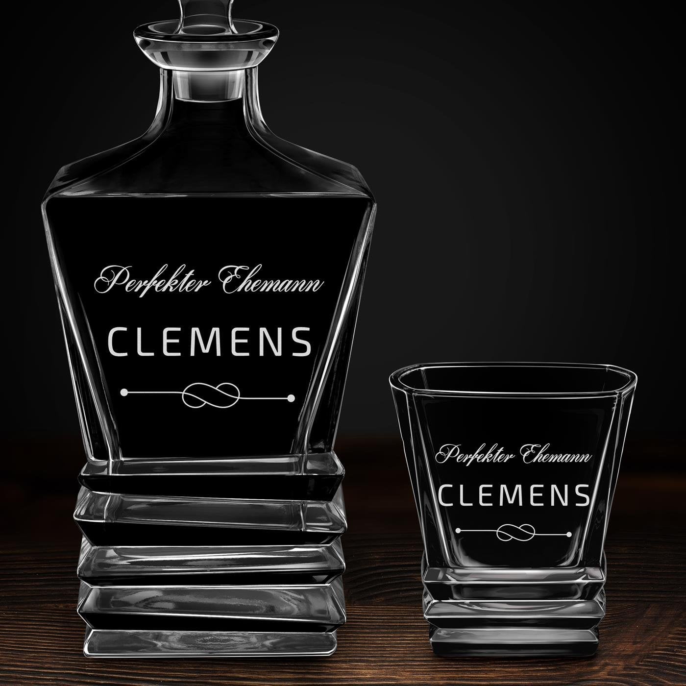 Geometric Whisky Karaffe mit 4 Gläsern und Gravur für Ihren Ehemann