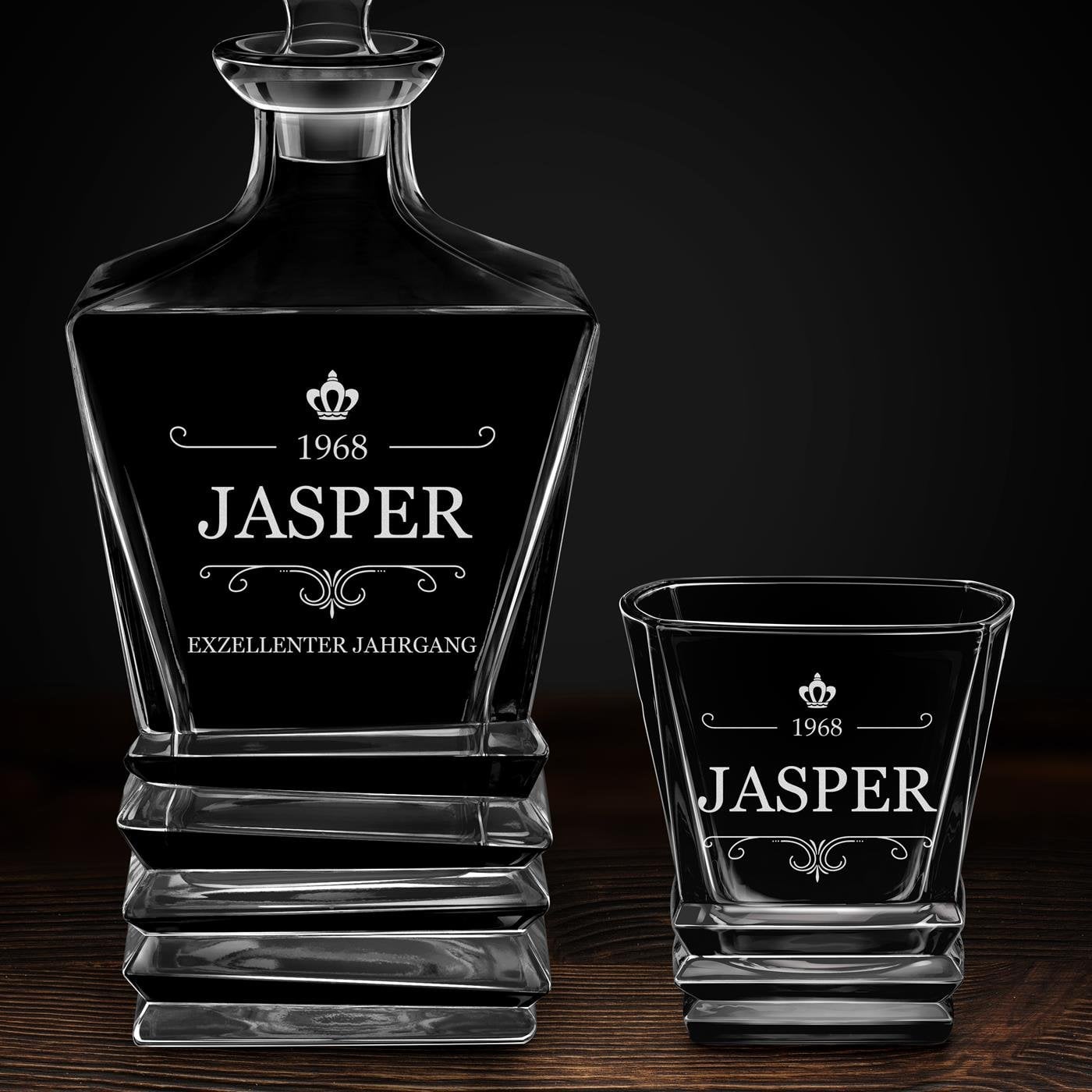 Geometric Whisky Karaffe mit 2 Gläsern und Gravur für ein Geburtstagskind