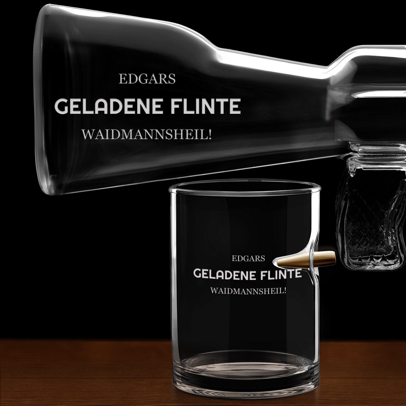 Whisky Karaffe in Gewehrform mit 4 Gläsern mit Gravur für einen Jäger zum Jubiläum