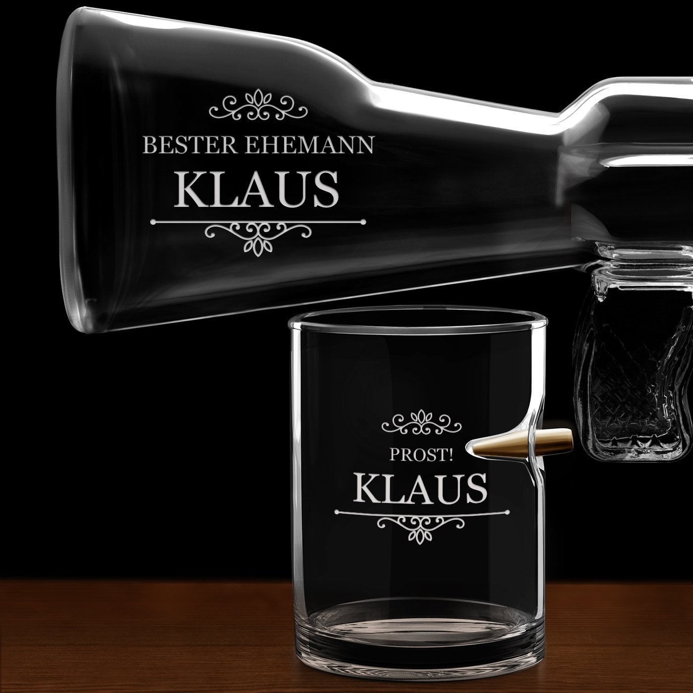 Whisky Karaffe in Gewehrform mit 4 Gläsern mit Gravur für Ihren Ehemann