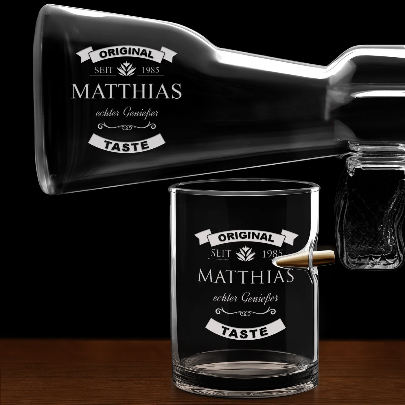 Whisky Karaffe in Gewehrform mit 4 Gläsern mit Gravur für einen echten Whiskykenner zum Geburtstag