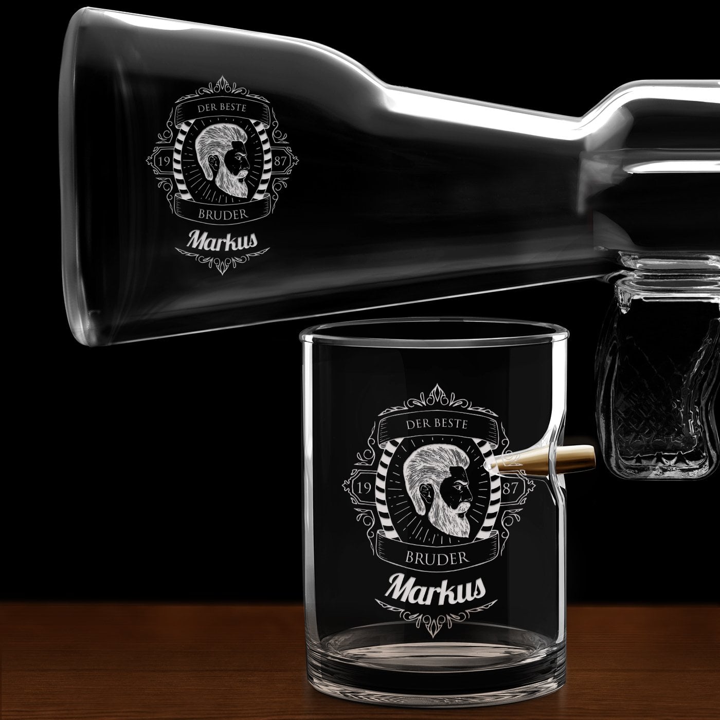 Whisky Karaffe in Gewehrform mit 4 Gläsern mit Gravur für Ihren Bruder