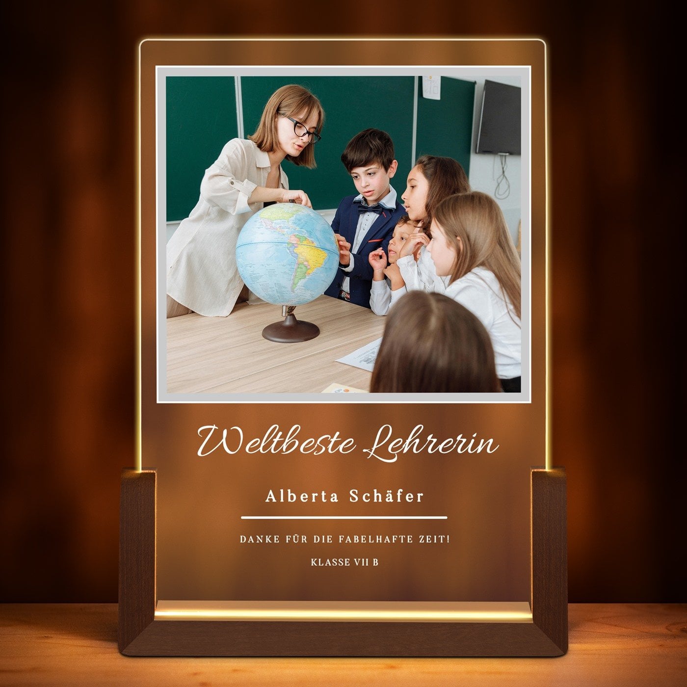 Beleuchtetes Acrylglas mit eigenen Fotos und Holzständer Größe L für Ihre Klassenlehrerin Tutorin zum Lehrertag