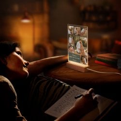 Beleuchteter LED-Rahmen mit eigenen Fotos und Holzständer Größe L für Ihren Geliebten, Verlobten, Ehemann zum Valentinstag Hochz