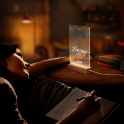 Beleuchteter LED-Rahmen mit eigenen Fotos und Holzständer Größe L für Ihren Trauzeugen als Dankeschön