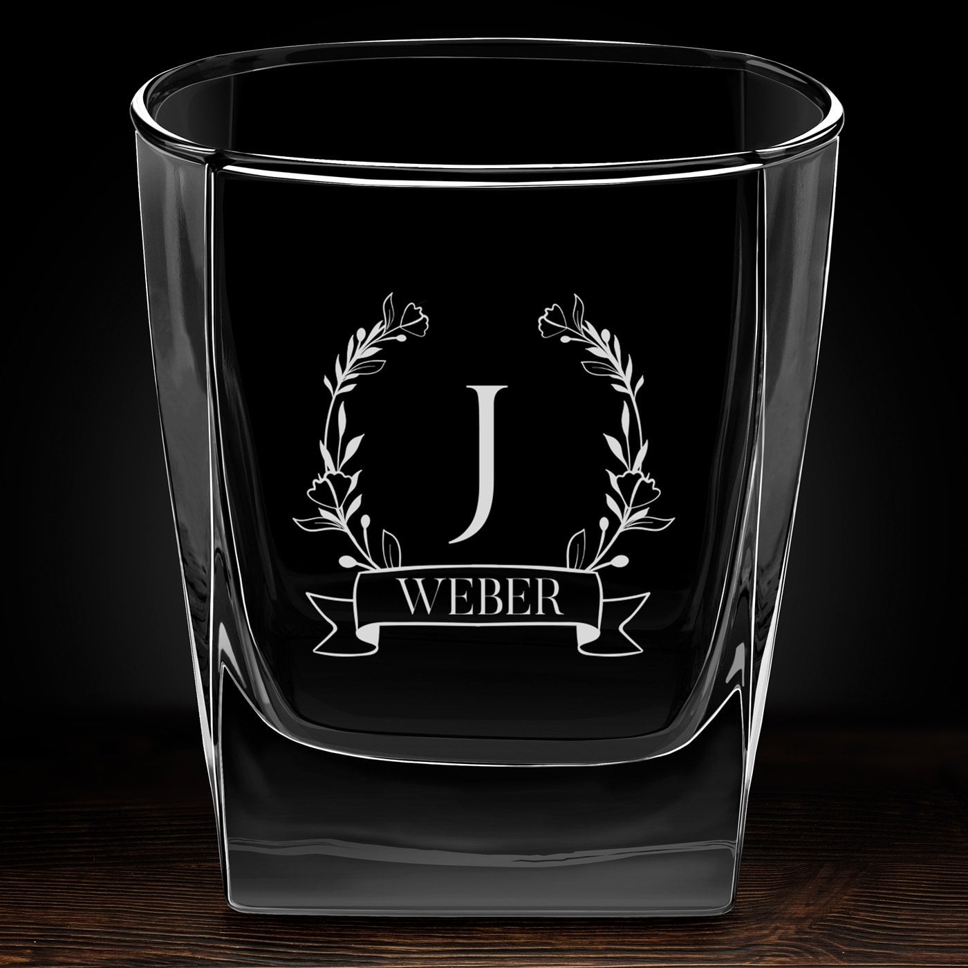 Whisky Glas mit Gravur mit eingravierter Initiale und Nachnamen
