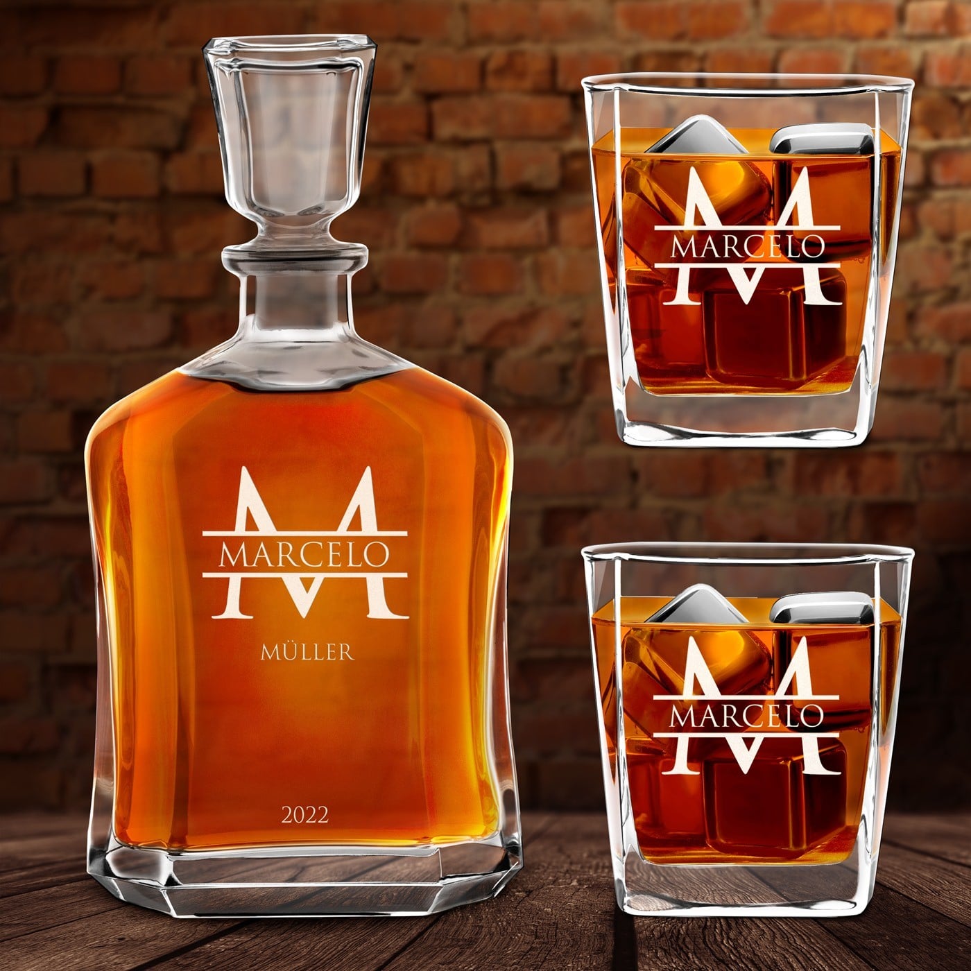 Whisky Karaffe mit 2 Gläsern und Gravur für ihn zum Namenstag