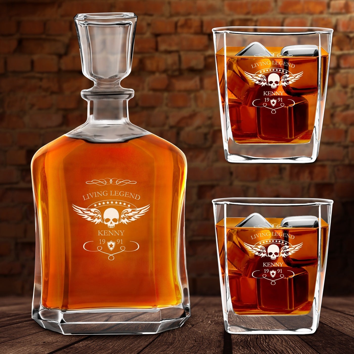 Whisky Karaffe mit 2 Gläsern und Gravur für einen Motorradfahrer zum Geburtstag