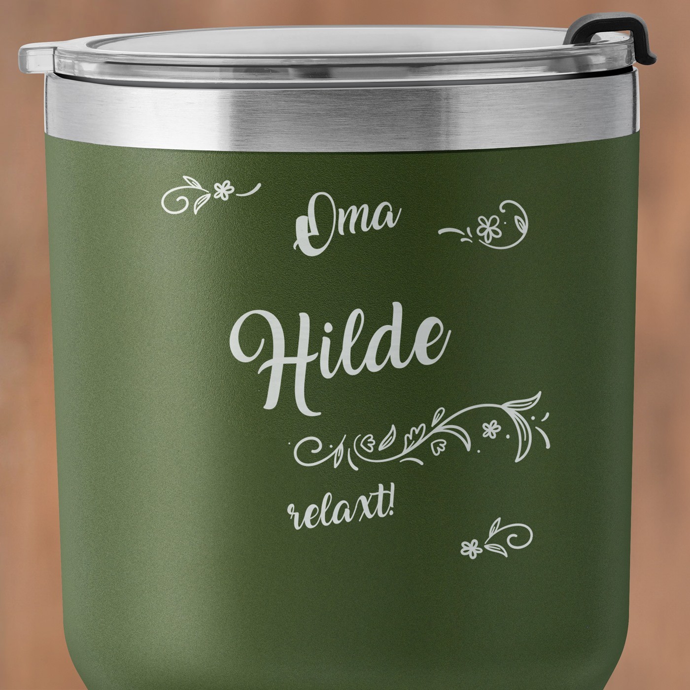 Grüner Thermobecher mit transparentem Deckel und Gravur für Ihre Oma 