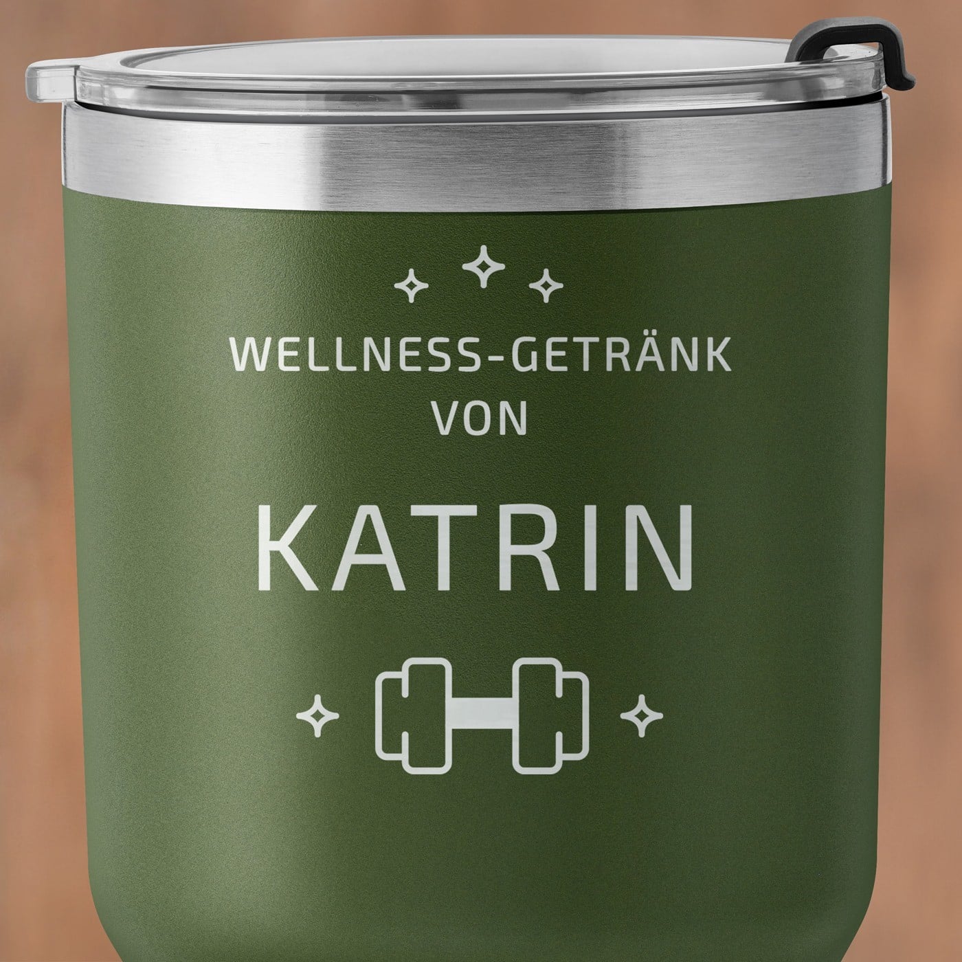 Grüner Thermobecher mit transparentem Deckel und Gravur für einen Sportler Bodybuilder Trainer zum Ehrentag