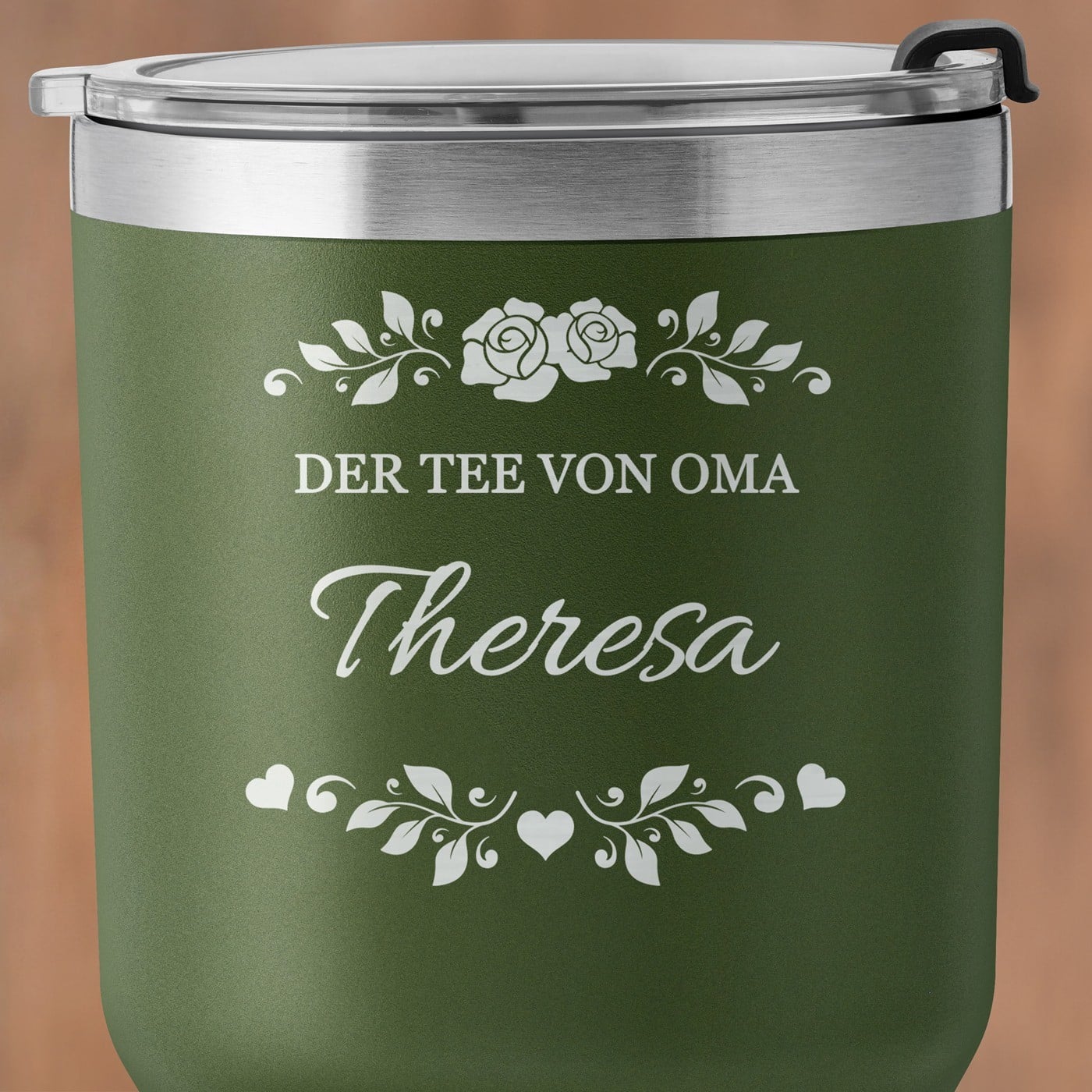 Grüner Thermobecher mit transparentem Deckel und Gravur für Ihre Großmutti zum Ehrentag