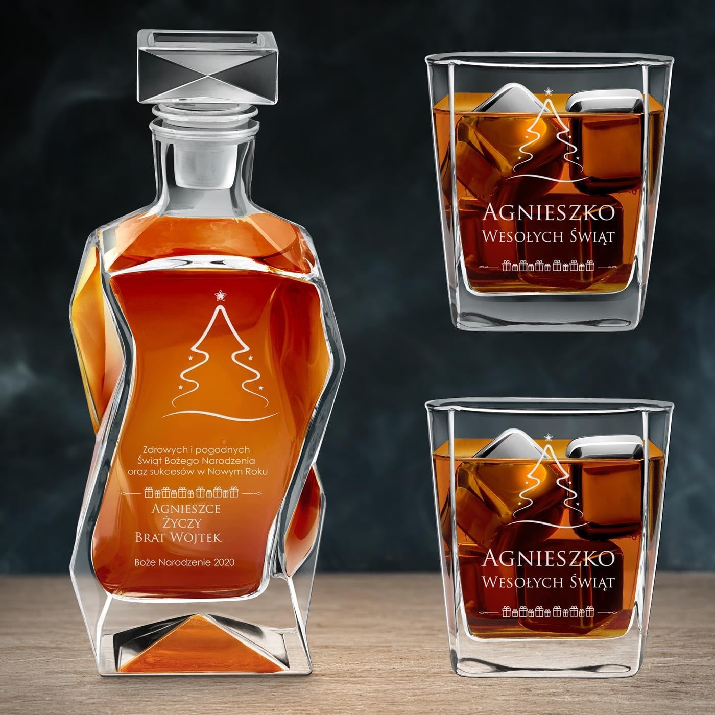 Moderne Whisky Karaffe mit 2 Gläsern und Gravur für sie zu Weihnachten