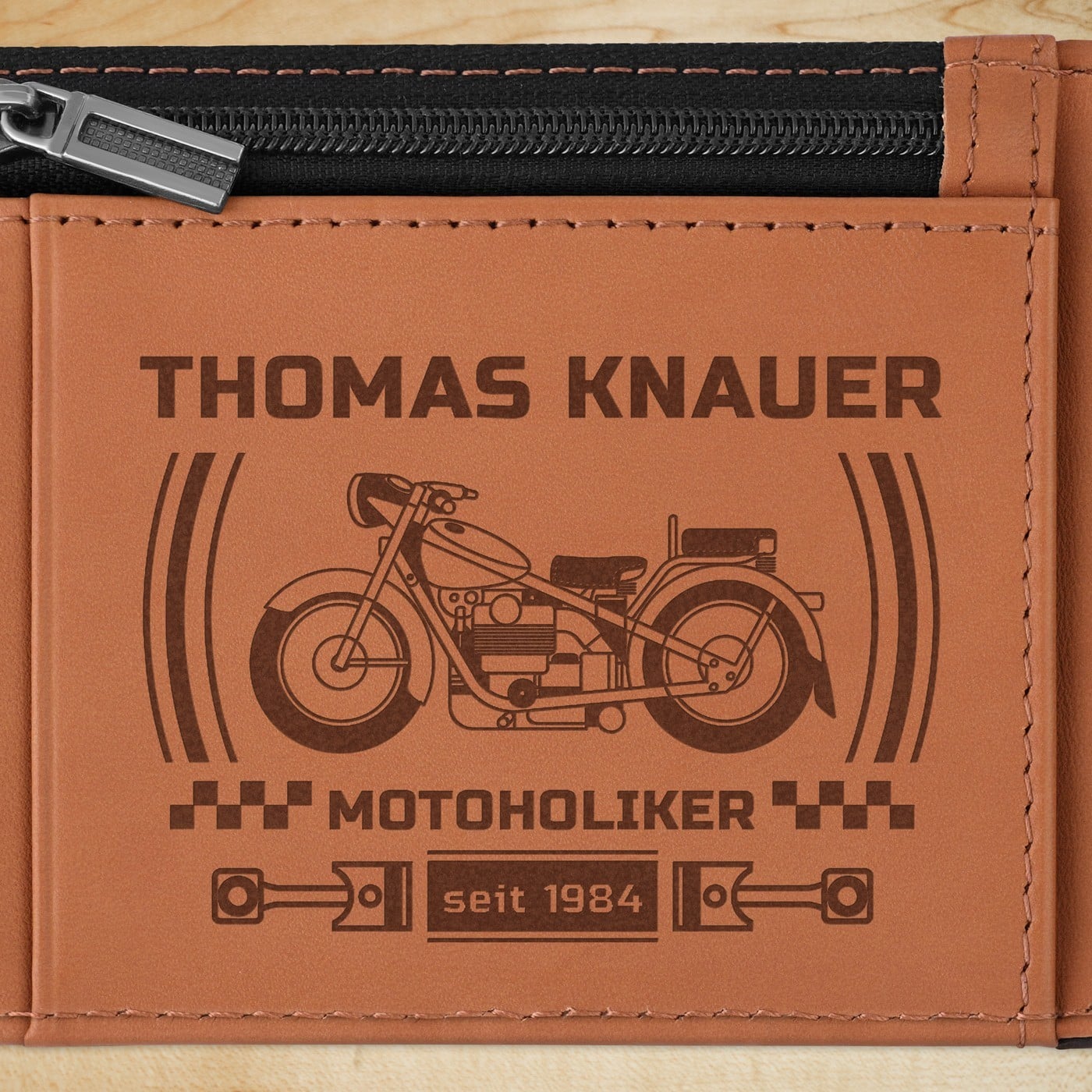 Herren Geldbeutel aus Leder mit Gravur Schwarz-Braun für einen Motorradfahrer Motorsportfan zum Geburstag