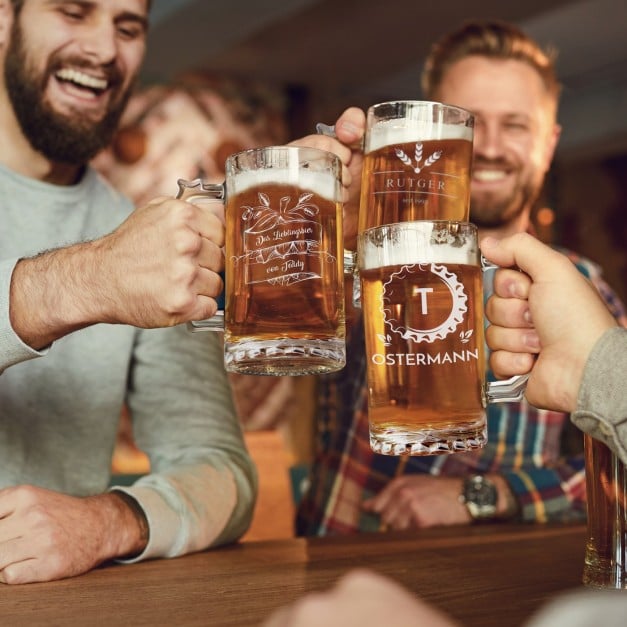 Bierkrug mit Gravur für einen Biergenießer
